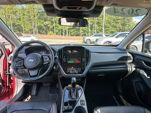 Used 2024 Subaru Crosstrek 2.5i Limited AWD/4WD image 3