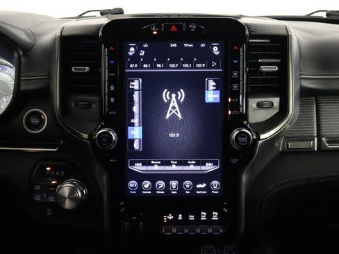 Used 2021 RAM 1500 Limited AWD/4WD image 25