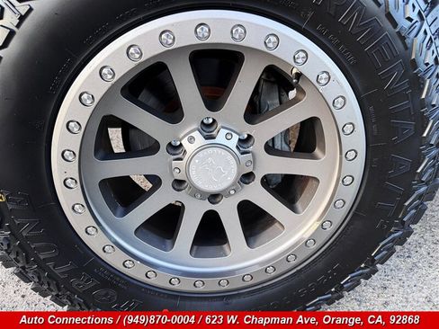 Used 2018 Toyota Tacoma SR w/ SR Convenience Package AWD/4WD image 37