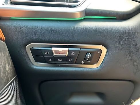 Used 2022 BMW X5 xDrive45e w/ M Sport Package AWD/4WD image 34