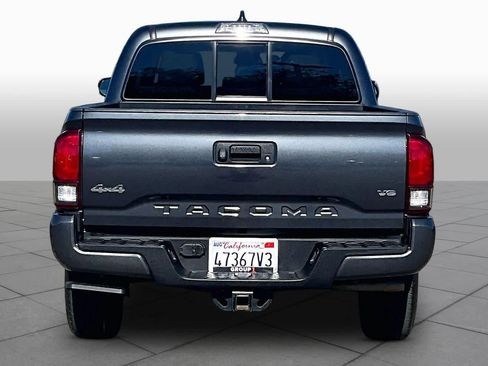 Used 2023 Toyota Tacoma SR AWD/4WD image 4