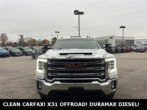 Used 2022 GMC Sierra 3500 SLE w/ SLE Convenience Package image 5