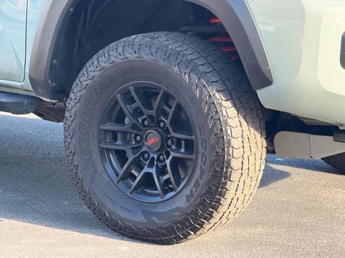 Used 2021 Toyota Tacoma TRD Pro image 25