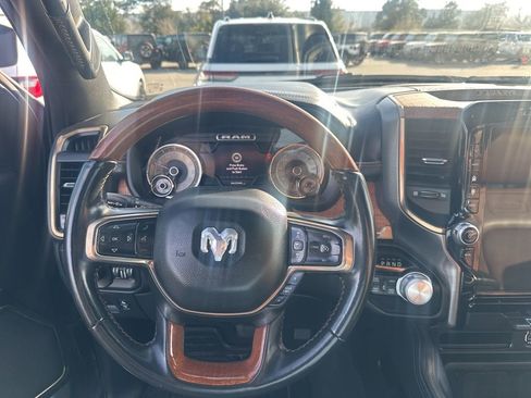 Used 2022 RAM 1500 Limited image 15