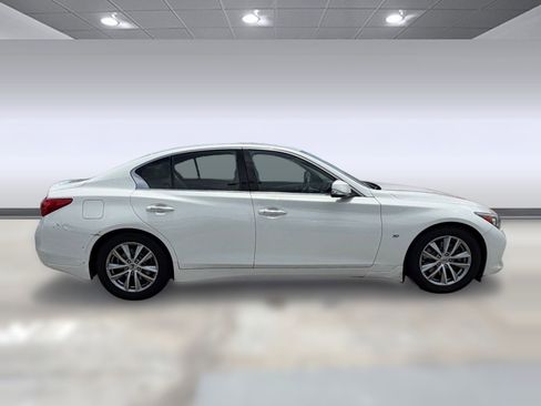Used 2015 INFINITI Q50 Premium w/ Navigation Package RWD image 8
