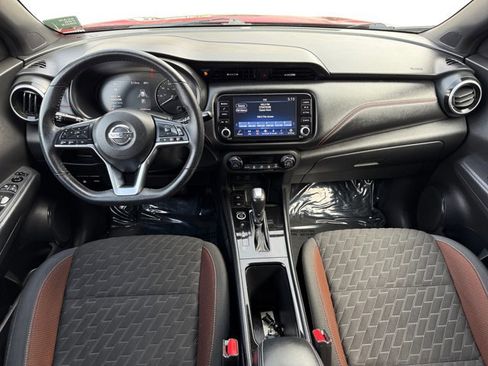 Used 2021 Nissan Kicks SR image 13