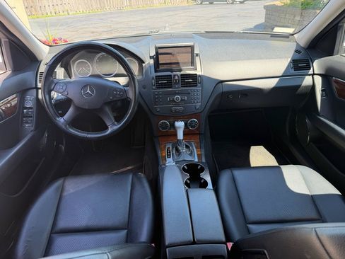 Used 2008 Mercedes-Benz C 300 Sedan image 5