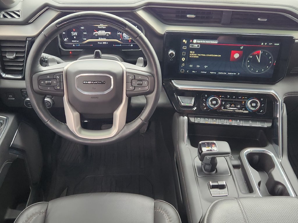 Used 2025 GMC Sierra 1500 Denali AWD/4WD image 27