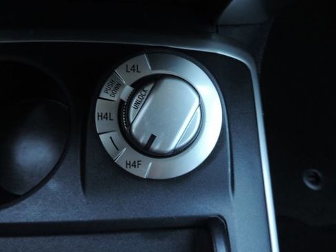 Used 2024 Toyota 4Runner Limited image 27