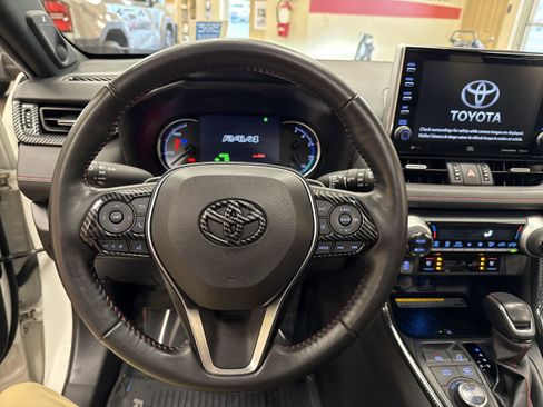 Used 2021 Toyota RAV4 XSE image 32