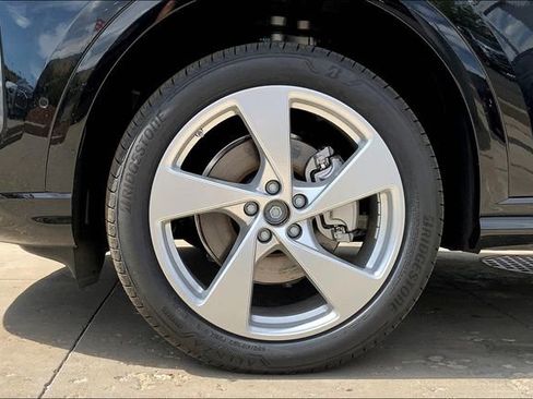 New 2025 Audi Q5 Premium Plus image 11