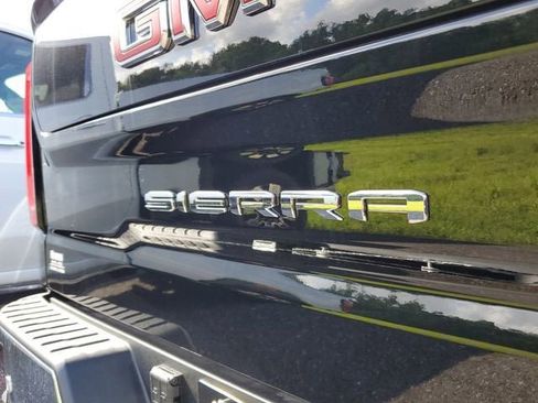 New 2026 GMC Sierra 1500 SLT w/ SLT Premium Plus Package AWD/4WD image 8