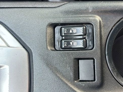 Used 2019 Subaru Impreza 2.0i Premium image 17