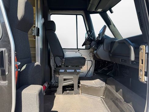 Used 2023 Chevrolet Brightdrop 600 w/ Active Safety Package 2 image 10