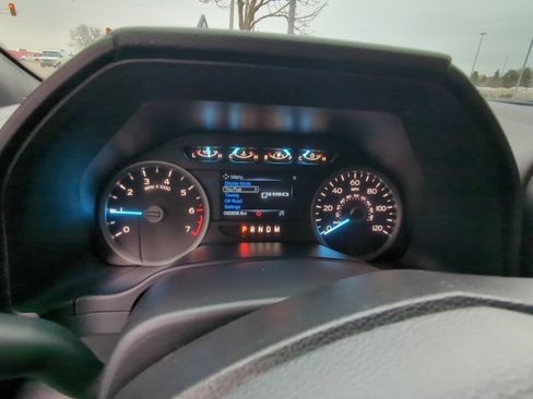 Used 2019 Ford F150 XLT w/ Equipment Group 302A Luxury image 16