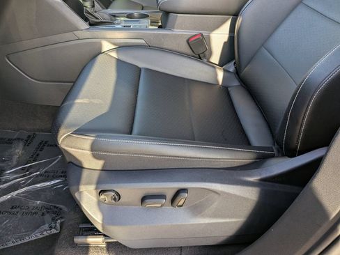 Certified 2023 Volkswagen Atlas SE w/ Panoramic Sunroof Package FWD image 18