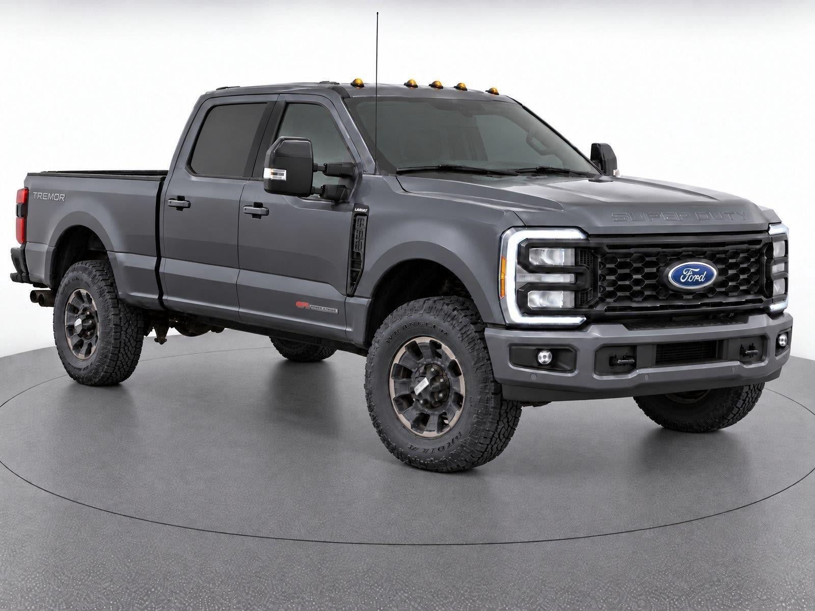 Used 2025 Ford F350 Lariat w/ Lariat Ultimate Package AWD/4WD image 1