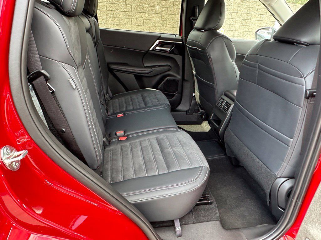 New 2026 Nissan Rogue SL AWD/4WD image 18