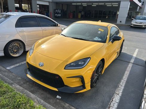 Used 2026 Toyota GR86 YUZU Limited w/ GR Aero Kit image 9