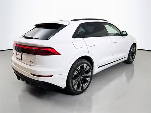 New 2026 Audi Q8 Premium Plus image 7