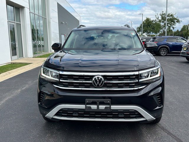 Certified 2023 Volkswagen Atlas SE w/ Panoramic Sunroof Package AWD/4WD image 2