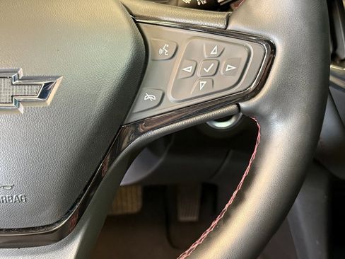 Used 2024 Chevrolet Equinox RS w/ RS Leather Package image 11