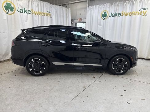 New 2026 Kia Sportage SX FWD image 11
