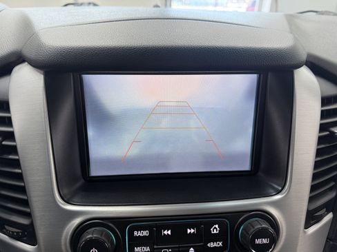 Used 2018 GMC Yukon SLT image 18