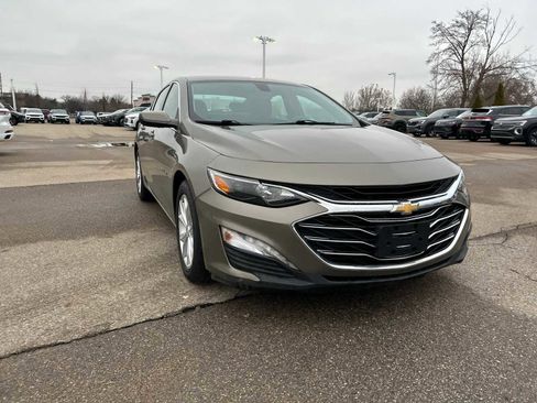 Used 2020 Chevrolet Malibu LT image 5