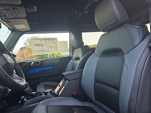 New 2024 Ford Bronco Big Bend w/ Sasquatch Package image 13