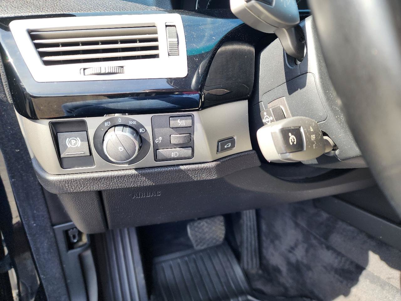 Used 2006 BMW 750Li RWD image 17