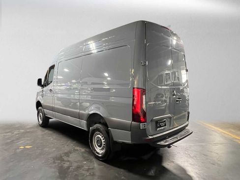 Used 2026 Mercedes-Benz Sprinter 2500 image 5
