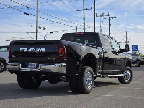 New 2026 RAM 3500 Tradesman image 17