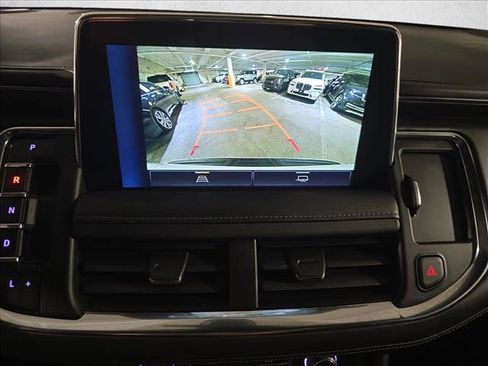 Used 2022 Chevrolet Suburban LT AWD/4WD image 26