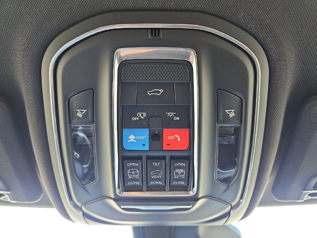 New 2026 Jeep Grand Cherokee Limited w/ Limited Altitude Package RWD image 27