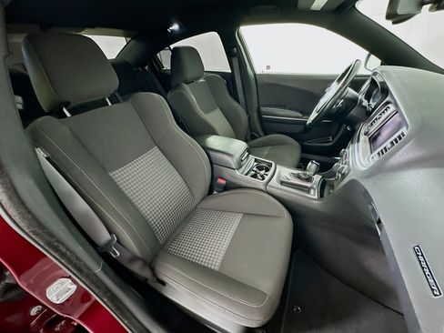 Used 2021 Dodge Charger R/T image 28