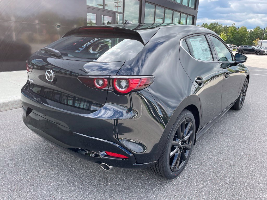 New 2026 MAZDA MAZDA3 2.5 S Hatchback w/ Premium Pkg FWD image 6