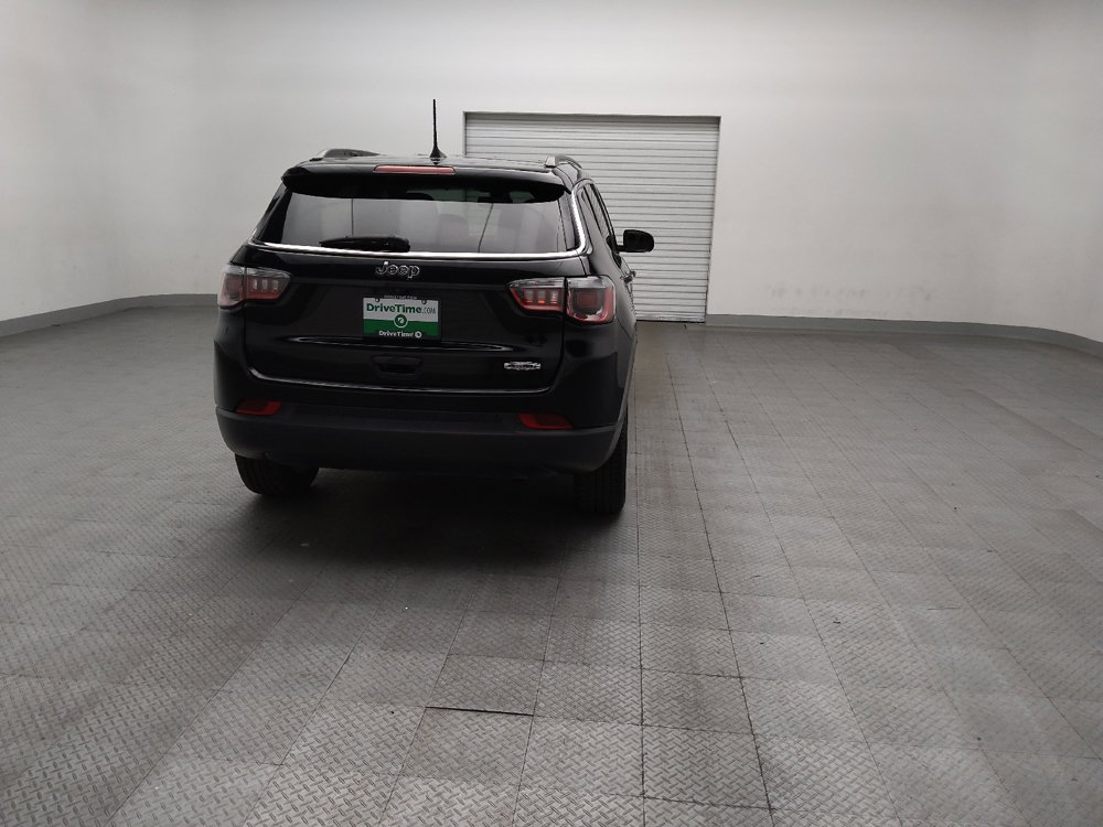 Used 2020 Jeep Compass Latitude FWD image 7