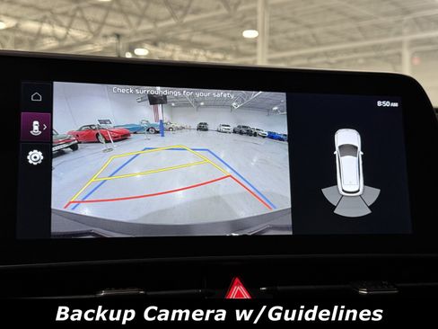 Used 2024 Kia Sportage X-Line w/ X-Line Premium Package image 8