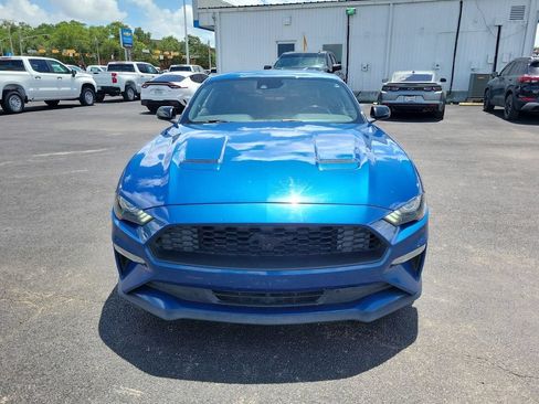 Used 2022 Ford Mustang Premium w/ Equipment Group 201A RWD image 29