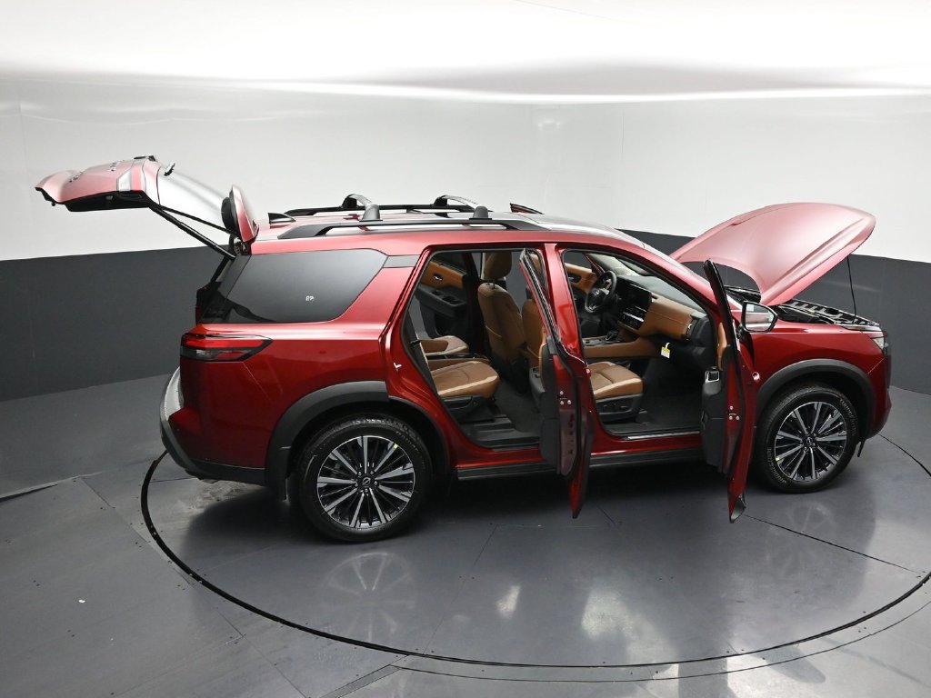 New 2026 Nissan Pathfinder Platinum AWD/4WD image 33