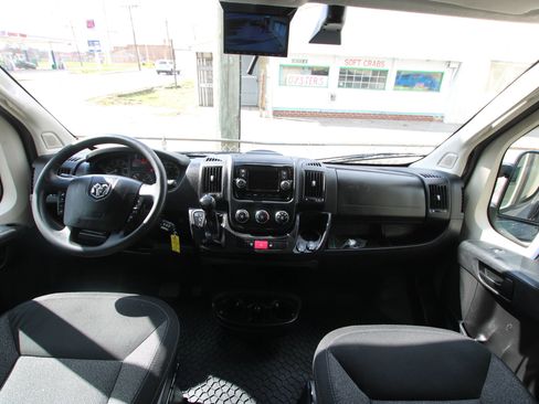 Used 2021 RAM ProMaster 3500 image 12