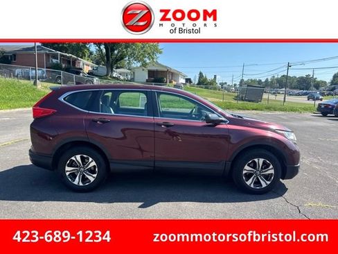 Used 2018 Honda CR-V LX image 1