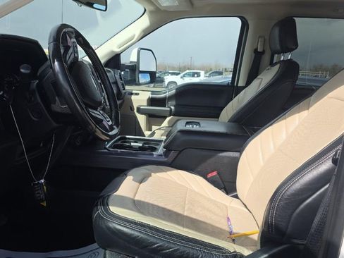 Used 2021 Ford F350 Limited w/ FX4 Off-Road Package image 5