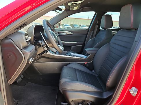 Used 2024 Dodge Hornet R/T w/ R/T Blacktop Package image 8