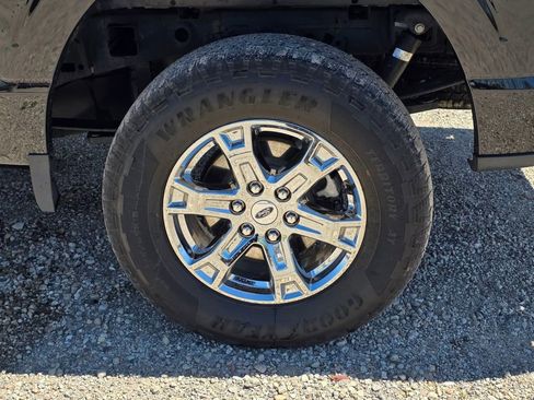 Used 2023 Ford F150 Lariat AWD/4WD image 18