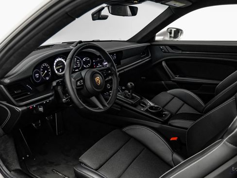 Used 2024 Porsche 911 GT3 image 35