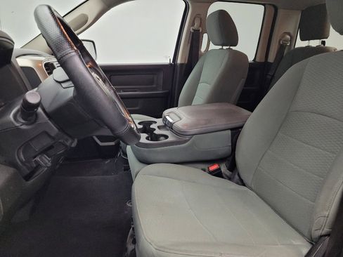 Used 2019 RAM 1500 Express w/ Express Value Package image 17