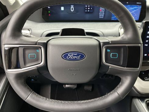 Used 2026 Ford Expedition Max Active AWD/4WD image 15