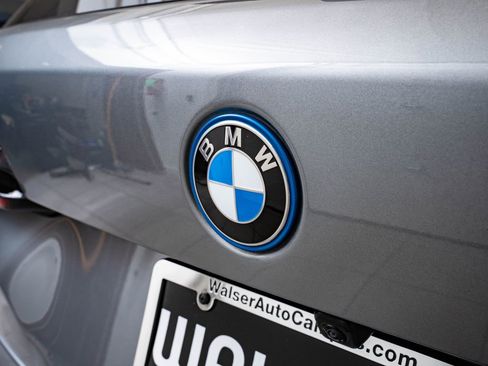 Used 2024 BMW X5 xDrive50e w/ Premium Package AWD/4WD image 18
